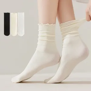 Kadın SOCKS 10 Çift/Kawaii Kadınlar için yığılmış İnce Buz Yüksek Elastikiyeti Dayanıklı Çoraplar Kızlar Orta Kalf Seti