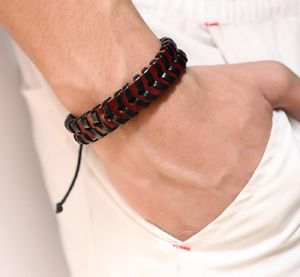 Fashion Mens Charm Leather Cuff Armband Handgjorda flätade smycken Design Hip Hop Rock Punk Men Black Brown Armband för gåvor8207400