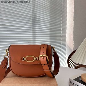 Projektant Wysoka jakość 75% rabat hurtowy 2024 NOWOŚĆ KOU C Family Fashion Bag Womens Osobanie Siłdle Wszechstronne jedno ramię Crossbody