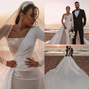 Dubai Summer Arabska Kości Saudyjska Saudyjskie sukienki Backless Sexy One ramię cekiny długie pociąg ślubny BC5617