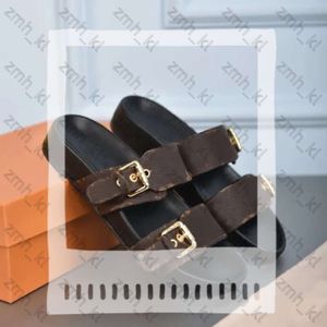 Louiseviutionbag skor tofflor lyxdesigner solig strand sandal kudde pool glider vintage sko män kvinnor mode mjuka platta skor par 149