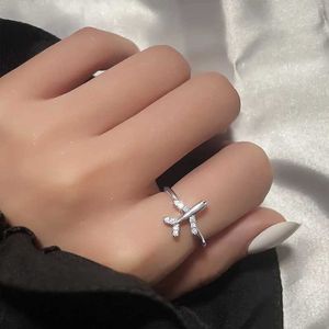 Band Rings Cubic Zircon Aircraft Adjustable Open Finger Ring Suitable for Women Korean Charming Fashion Jewelry Gift Wedding Silver Q240429