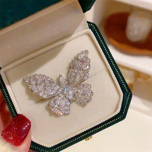 Spille Spilla Sparkle Butterfly Balch per donne e uomini Gioielli di lusso Fare Regalo per la festa della festa