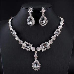 European and American New Fashionable and Elegant Artificial Gem Necklace Earring Set Women's Electroplated Alloy Beautiful Collar Chain