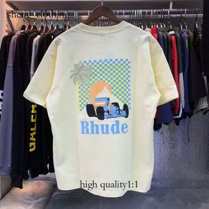 Rhude skjorta ärmar designer mens skjortor shorts kvinnor svettbyxor höjd kvalitet skjorta kläder sommar lyx bomullsbrev tryckt toppar strandstil tees 638