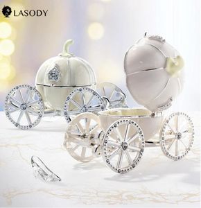 Crystal Storage Box Cinderel Pumpkin Carriage Trinket Box med gångjärn Treasure Chest Organizer Keepsake Gift till sin Y11162614127