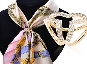 Ualgl Fashion Crystal Scarf Brosch Brosch Scarf Clips Lapel Pins Brosches For Women Clothing Decoration Elegant Jewelry9140337