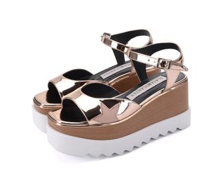 Sandálias de moda de 8cm Designer feminino Plataforma impermeável simples Super alto salto alto Office de couro genuíno Retro Sapatos femininos de salto grossos