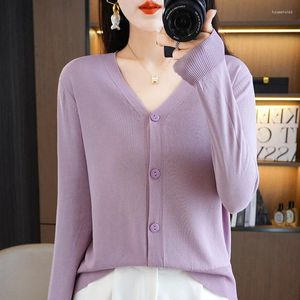 Maglieria da donna Estate 2024 Versione Coreana Sottile Solido Con Scollo A V Ghiaccio Seta Lavorata A Maglia Manica Lunga Crema Solare Cardigan Top di Moda Per Le Donne