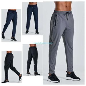 الرجال LU JOGGER LONG PANTS Sport Yoga الزي في الهواء الطلق يوجو يوجو جيوب جيوب LL سراويل سراويل رجال الخصر المرن غير الرسمي FITN 81