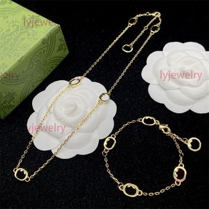 Flower charm bracelet designer plated gold bracelet women mens luxury jewelry link chain vintage diamond designer bracelets trendy popular ornament zl118