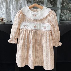 Sukienki dziewczynki 2024 Autumn Korean Style Baby Girls Floral Printed Dress Haftowe koronki