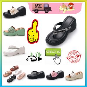 Designer Casual High-Rise PVC-Hausschuhe mit dicker Sohle, Mann und Frau, leichte, verschleißfeste weiche Leder-Gummi-Sandalen, flacher Sommer-Strand-Slipper