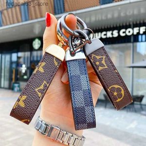 Keychains Lanyards Key chain Ring Holder Brand Designers Keychains For Gift Men Women Car Bag Pendant Accessories Q240201