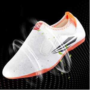 Taekwondo skor vit högkvalitativ andningsbar herrkung fu skor wushu taichi karate kampsport brottning stridande sneakers 240122