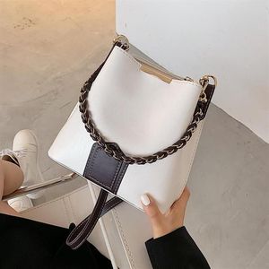 chain Tote Bucket bag 2021 Fashion New High quality PU Leather Women's Designer Handbag Travel Shoulder Messenger Bag246R