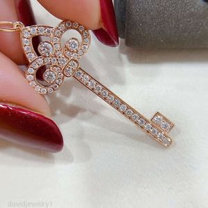 tiffanybead halsbandsdesigner för kvinnor tiffanyjewelry smycken hög version nyckel halsband ny full diamant solros hänge krona iris benben svett