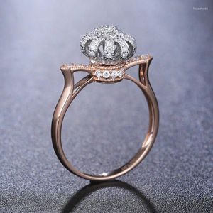 Cluster Rings Foydjew Creative Lovely Cat Ear Queen Crown Spinner Micro Inlaid Full Zircon Engagement Rose Gold Color Ring For Women