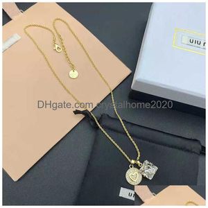 Colares Pingente Miao Familys Novo Colar Super Fada Assimétrica Acabamento Dourado Cristal Amor Diamante Incrustado Pingente Clavícula Cadeia é P Dhvc4