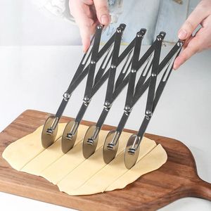 Baking Tools 3/5/7 Wheel Cutter Dough Divider Knife Flexible Roller Blade Pizza Pastry Peeler Stainless Steel Pan Tool