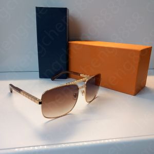 Fashion Classic 0259 Okulary przeciwsłoneczne dla mężczyzn Metal Square Gold Frame UV400 Męs