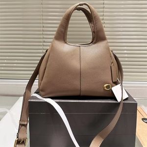 Elegant tote bag fashion LANA 23 designer crossbody bags for women black leather pochette fashion classic opening lady shoulder bags classical solid color xb115