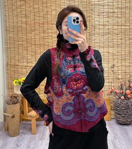 Ethnic Clothing 2024 Chinese Harajuku Gilet National Flower Embroidery Vest Hanfu Tops Vintage Sleeveless Jacket Waistcoat