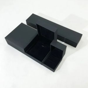 Black right Angle filled paper fashion jewelry jewelry storage box plastic small box manufacturers direct sales