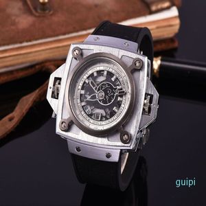 Szkielet mody 2017 obserwuje kobiety lub mężczyzn Skull Sport Quartz Watch 2293a