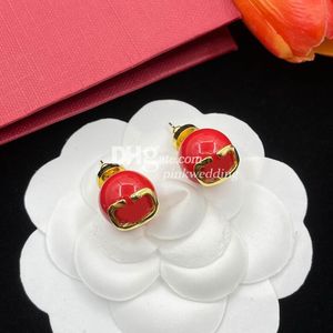 Luxury Retro Red Pearl Earrings Designer Gold Plated Square örhängen Charm Stud Party Gift With Box