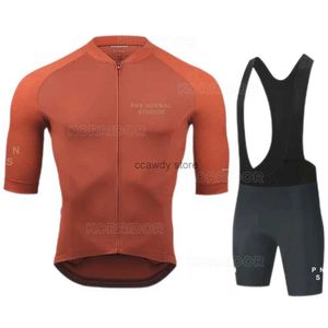 Tute da uomo Pns 2024 Maglia da ciclismo estiva da uomo Set Breathab Abbigliamento da mountain bike Ropa Maillot Ciclismo Triathlon Abbigliamento TuteH2421