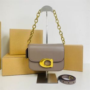 Küçük omuz çantası Cleo Idol Luxurys Çanta Kadınlar İçin Sevimli Pürüzsüz Deri Flep Tasarımcı Çantalar Siyah Beyaz Kahverengi Altın Renk Kırık Zincir XB112