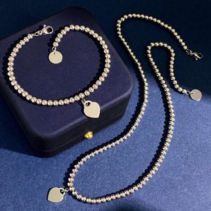 Set di gioielli con braccialetti e collane con perline a forma di cuore d'amore per regalo di compleanno da donna, gioielli da donna, gioielli di dichiarazione di matrimonio, collana a cuore