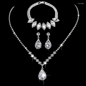 Halsband örhängen set Teardrop Pendant örhänge Rhinestone Zirco Bridal Wedding Party Ball Dressing Accessories For Women