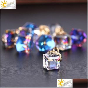 Charms Charms 10pcs Biżuteria Odkrycia biżuterii Fasetowane sześcien szklane luźne koraliki 13 kolor kwadratowy kształt 2 mm otwór austriacki kryształowy koralik do bransoletki dhaqo