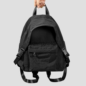 バックパックスタイルのカジュアルナイロンバックパック女性のためのスクールバッグガールズデザイナーバックパックシンプルな旅行BAGH2421