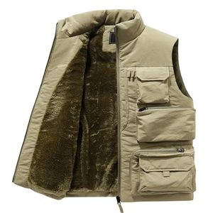 Mens Vest Coat Winter Sleeveless Jacket Waistcoat tjock varm fleece arbetskläder toppar last vindbrytare mode stor storlek 6xl 240130