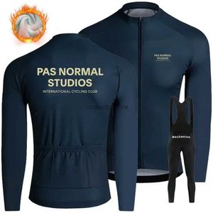 T-shirt da uomo PNS Mens Winter Thermal Fece Cycling Jersey SetUniform Bicyc Clothes Maillot Ropa Ciclismo Long Seve Bike ClothingH2421