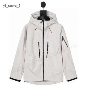 Arcterxy Mężczyźni Mountacyjne Jacke Man Women Streetwear Kurtka Windorph Waterproof Coat Arcterys Family Hafted Print Męskie odzież wierzcha odzież 781