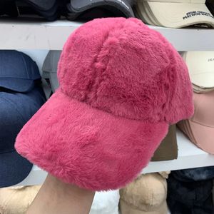 Winter Fluffy Baseball Cap Men Women Thick Plush Peaked Hat Faux Fur Duck Tongue Caps Outdoor Warm Ear Protection Bonnet 240123