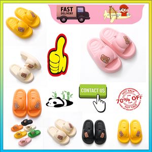 Designer Flat Little Bear Sliders Sandals tofflor för män Kvinnor Anti Slip Wear Light Weight Breattable Low Cut Super Soft Unisex Pool Storlek 35-46
