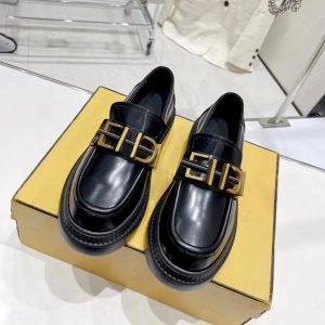 Mulheres plataforma de luxo à prova de água designer sapatos de moda 2024 novo conforto couro macio ao ar livre viagem com caixa primavera e outono sapato casual top qualidade mocassim de festa