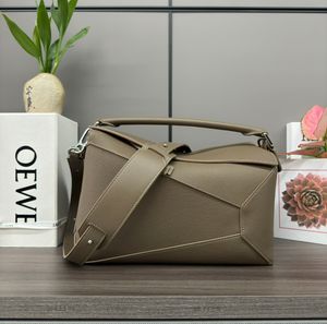 Tasarımcı çanta bulmaca kenar çanta kadınlar moda omuz çantası lüks tote çanta anagram çapraz cüzdan üstü gerçek deri erkek bayan çanta boyutu 29cm