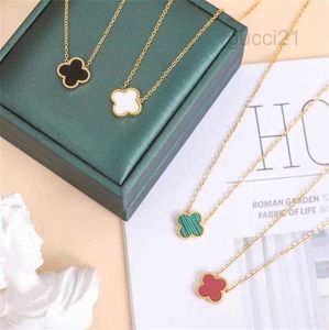 18k Gold Plated Necklaces Luxury Designer Necklace Clover Fashional Pendant Wedding Party Jewe 4c3o