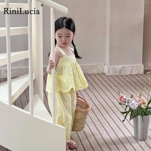 Set di abbigliamento Estate Bambini Vestiti solidi per bambina Camicie floreali senza maniche Pantaloni 2 pezzi Bambini