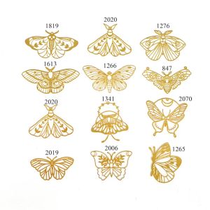 Charms gjorda på beställning 30st Butterfly Moth rostfritt stål eller rå mässing Charms laserskurna smycken hänge för DIY -halsband örhänge brosch