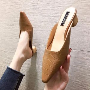 Sandálias Baotou Metade Chinelo Mulheres Desgaste Tendência Estilo Verão Cabeça Quadrada Salto Grosso Muller Sapatos Retro Cool Drag