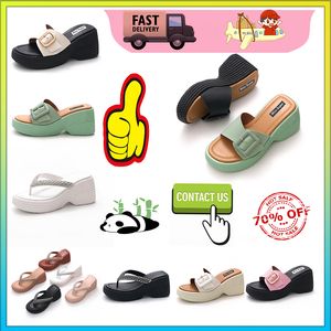 Designer Casual Platform High rise thick soled PVC rs man Woman Light weight wear resistant Leather rubber soft soles sandals Flat Summer Beach Slipper