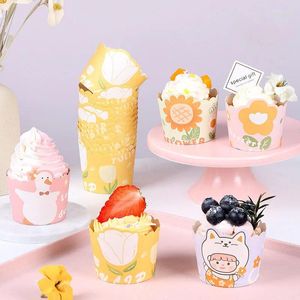 Bakning Mögel 50st Cartoon Animal Muffins Cupcake Paper Cups Oljetät belagd muffin Omslag Kids Birthday Party Kitchen Accessories