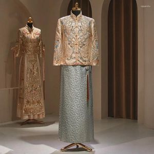 Etniska kläder män broderi cheongsam kinesisk traditionell brudgum bröllopsklänning elegant orientalisk tang kostymer